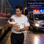 تولد نوزاد با کمک اورژانس